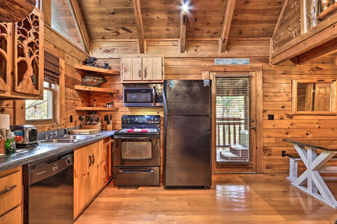 Smoky Mountain Log Cabin 7 Mi To Gatlinburg! Sevierville Exterior foto